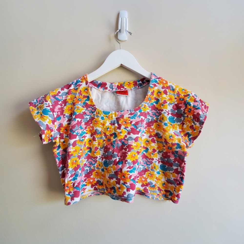RARE Vintage Camp Beverly Hills floral  square shape neck line Crop top M